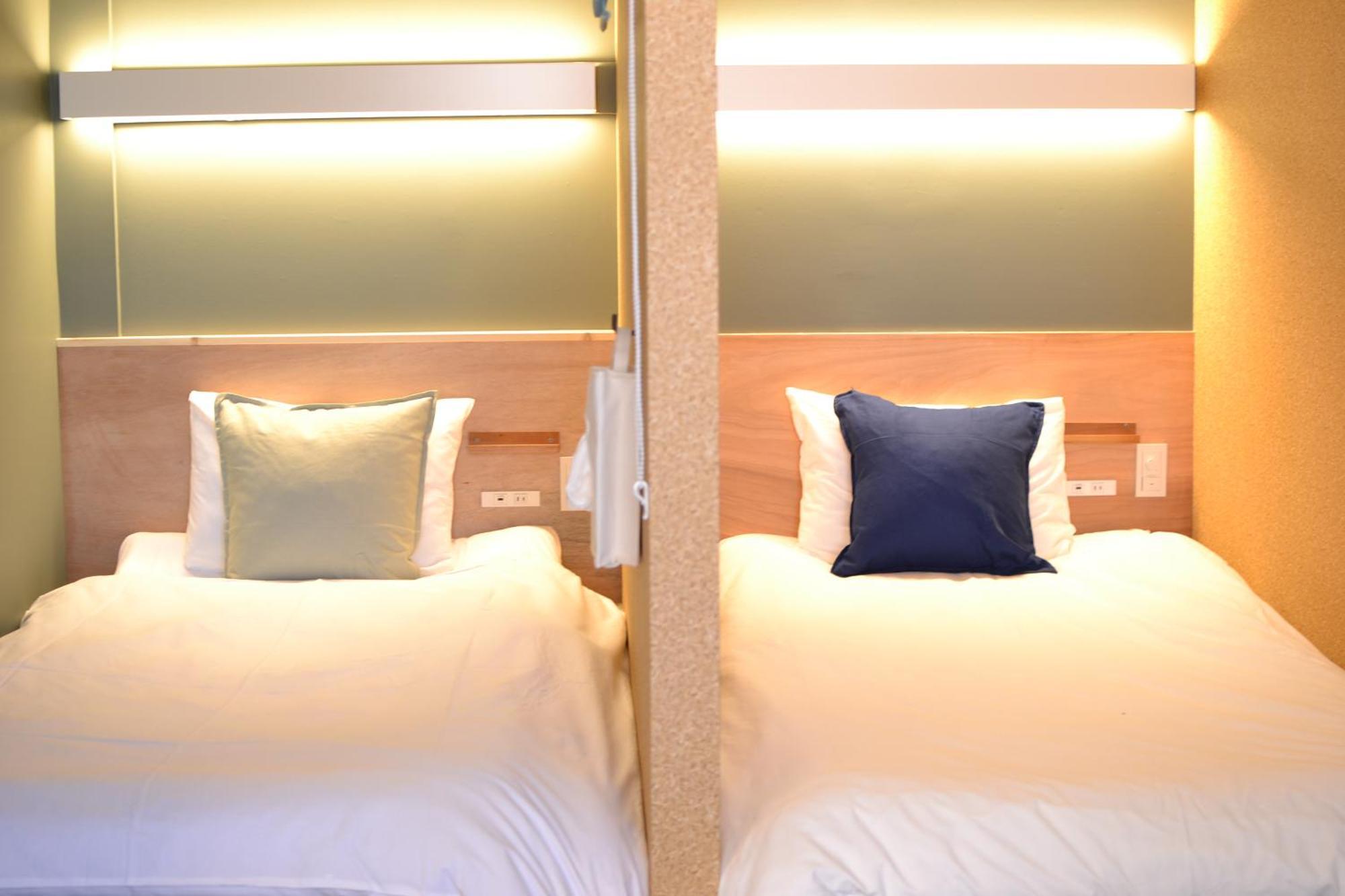 Hostel Coliberty Tokushima Exteriör bild